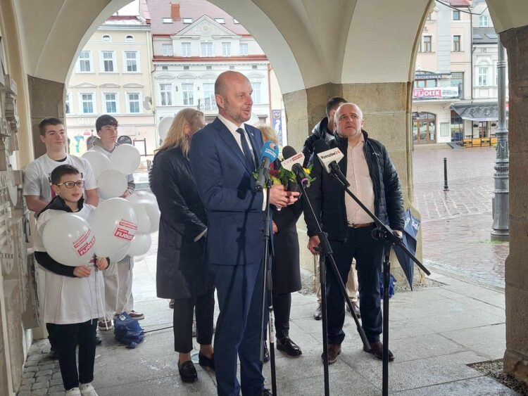 Politycy Koalicji Obywatelskiej wsparli kandydaturę obecnego prezydenta Konrada Fijołka