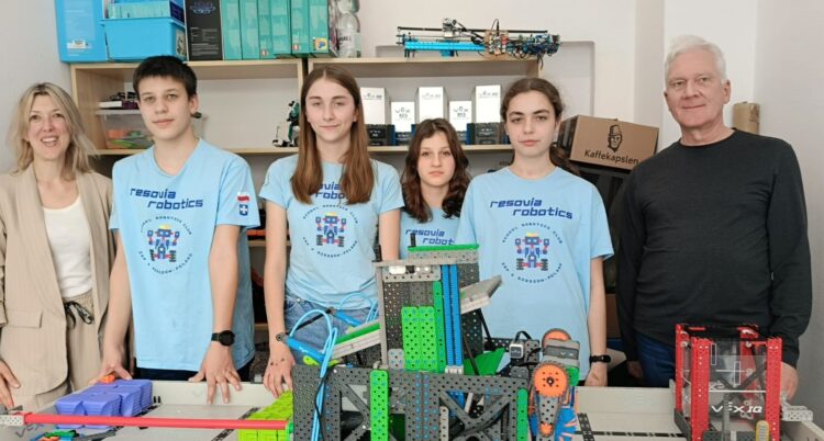 Młodzi robotycy lecą do Dallas w USA