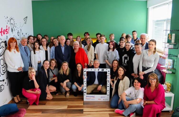 „Strefa Młodych” powstała w Krośnieńskiej Bibliotece Publicznej