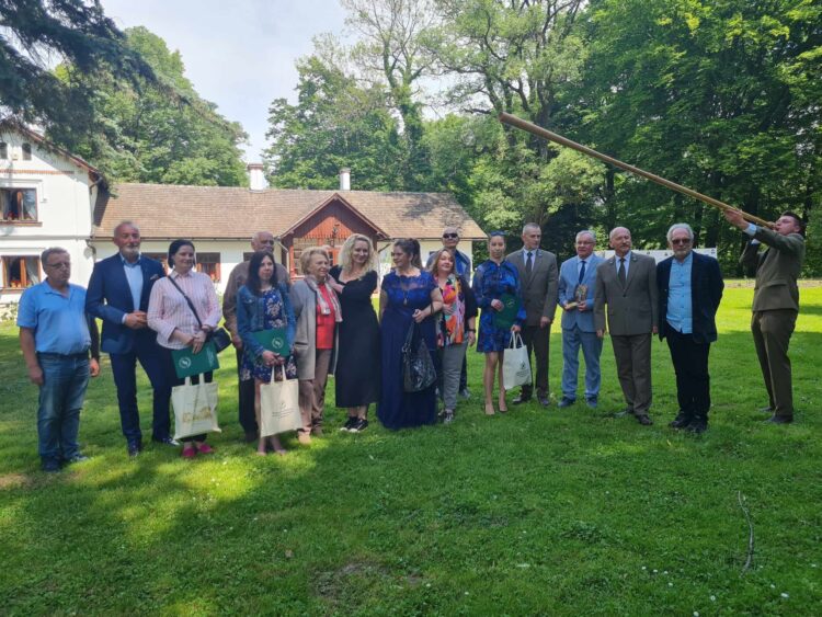 Ogłoszono zwycięzców konkursu literackiego „Strofy o lesie”