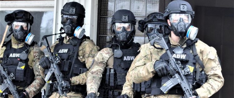 ABW zatrzymała podejrzewanych o podpalanie obiektów w różnych częściach kraju