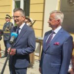 Tablica pamięci generała Rudolfa Maistra (fotogaleria) - Polskie Radio Rzeszów