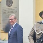 Tablica pamięci generała Rudolfa Maistra (fotogaleria) - Polskie Radio Rzeszów