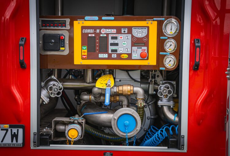 Zagrożenie pożarowe na terenie niemal całego kraju