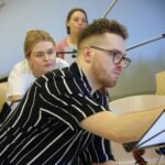 Próby orkiestry przed koncertem Jednego Serca Jednego Ducha (zdjęcia) 10 - Polskie Radio Rzeszów Próby orkiestry przed koncertem Jednego Serca Jednego Ducha (zdjęcia) - Polskie Radio Rzeszów