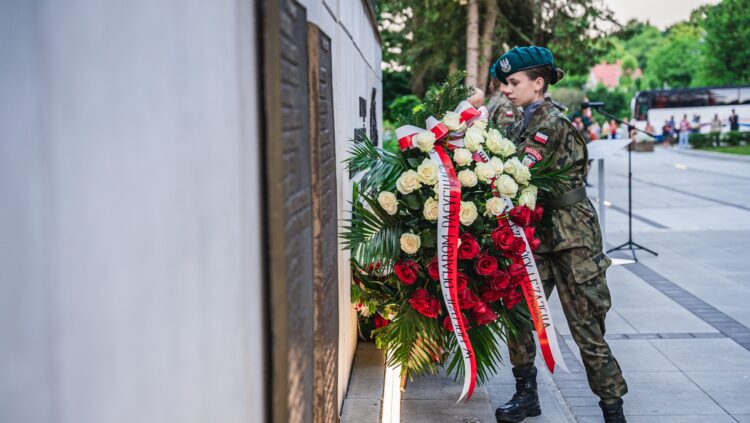 W Leżajsku uczczono pamięć zamordowanych podczas pacyfikacji miasta (fotogaleria)