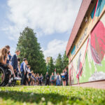 Portret ks. Twardowskiego na murach rzeszowskiej szkoły (zdjęcia) 6 - Polskie Radio Rzeszów Portret ks. Twardowskiego na murach rzeszowskiej szkoły (zdjęcia) - Polskie Radio Rzeszów