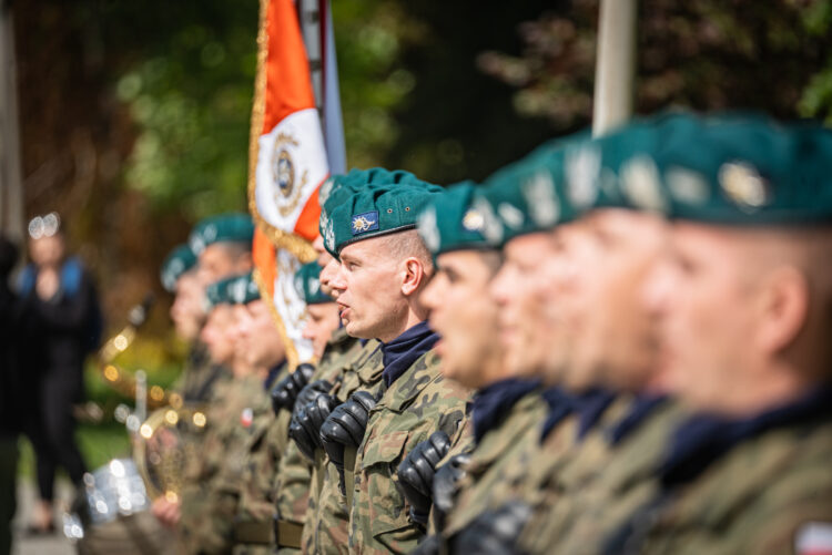 Pamięć o ofiarach wojny i przestroga przed konfliktami zbrojnymi. Obchody Dnia Zwycięstwa w Rzeszowie (zdjęcia)
