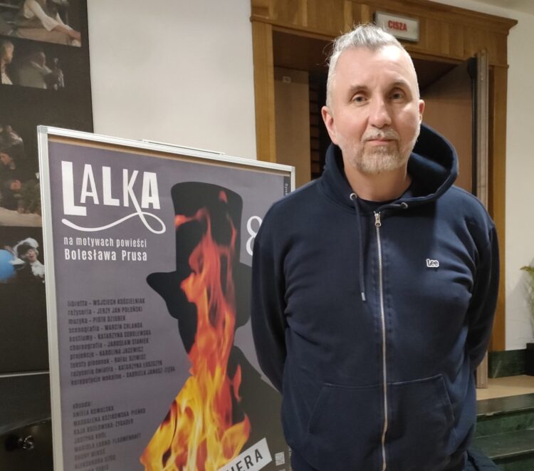 Muzyczne światy Piotra Dziubka w musicalu ‘’Lalka‘’