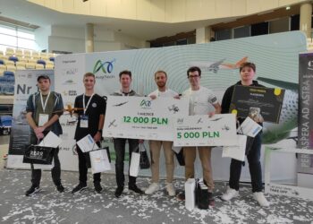 Zwycięzcy Lotniczego AviaTech Challenge w&nbsp;Mielcu (zdjęcia)