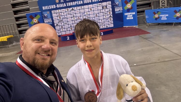 Judo. Brąz młodego judoki z Rzeszowa