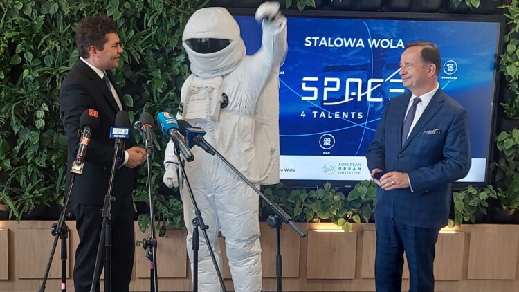 Kosmiczny projekt w Stalowej Woli