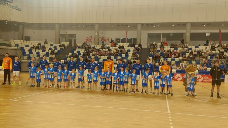 Piłka ręczna. Pomimo falstartu wygrana mieleckich szczypiornistów