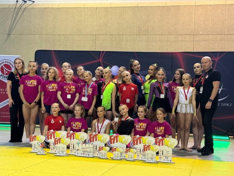 Fit Kid gimnastyka. Grad medali rzeszowian na mistrzostwach Polski