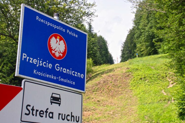 Znowu fałszywe prawa jazdy na granicy 1 - Polskie Radio Rzeszów Znowu fałszywe prawa jazdy na granicy