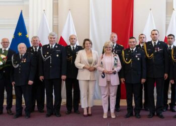 Odznaczenia państwowe dla strażaków z&nbsp;regionu