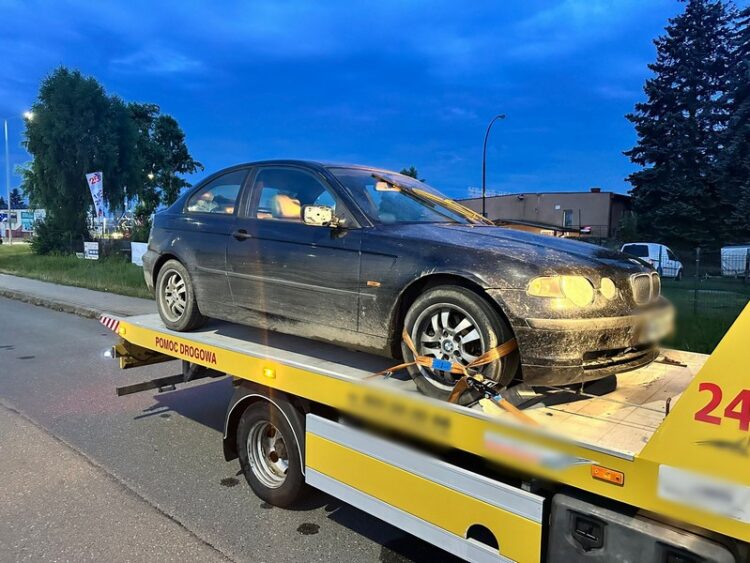 Przejażdżka bez prawa jazdy i w towarzystwie osoby poszukiwanej listem gończym 1 - Polskie Radio Rzeszów Przejażdżka bez prawa jazdy i w towarzystwie osoby poszukiwanej listem gończym