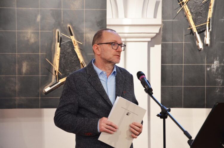 POSTAWY 2024 – Wystawa artystów ZPAMiG w Rzeszowie i Warszawie