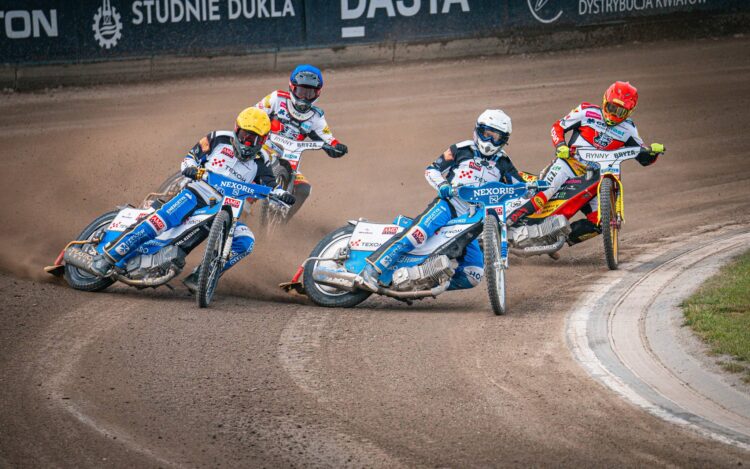 Żużel. W derbach górą Texom Stal Rzeszów (fotogaleria)