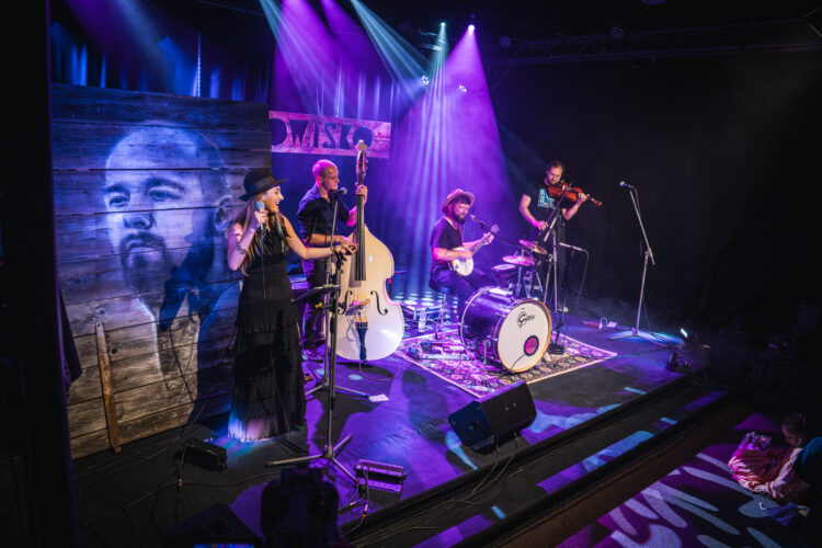 Koncert zespołu Somethingski Trio (fotogaleria, video)