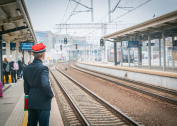 Autobusy zamiast pociągów na&nbsp;regionalnych trasach