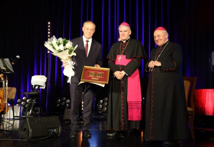 Nagrody Diecezji Sandomierskiej Arbor Bona przyznane