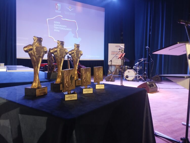 Samorządowcy nagrodzeni