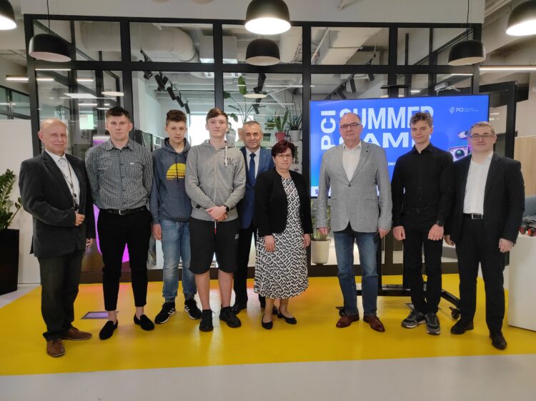 Wakacyjne warsztaty "PCI Summer Camp" 1 - Polskie Radio Rzeszów Wakacyjne warsztaty „PCI Summer Camp”