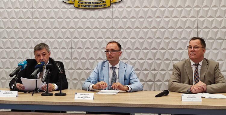 Powiat strzyżowski. Rewitalizacja dworu i zabytkowego parku