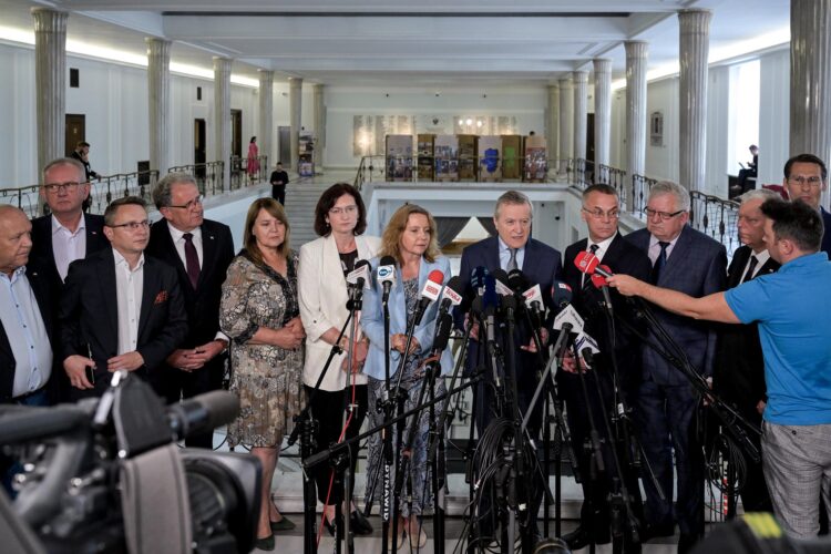 Podkarpaccy posłowie PiS protestują wobec działań dyrekcji Muzeum II Wojny Światowej