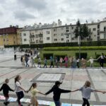 Najdłuższa książka świata autorstwa dzieci z regionu (zdjęcia) 11 - Polskie Radio Rzeszów Najdłuższa książka świata autorstwa dzieci z regionu (zdjęcia) - Polskie Radio Rzeszów