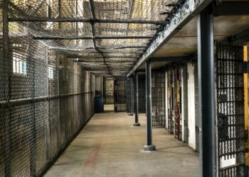 W&nbsp;Rosji skazańcy walczący na&nbsp;froncie wracają i&nbsp;popełniają przestępstwa