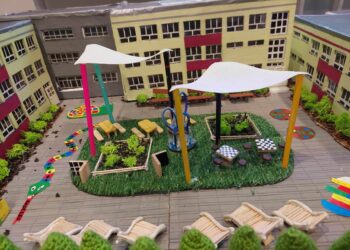 Trzy rzeszowskie szkoły laureatami konkursu „Eko podwórko wspólna przestrzeń”