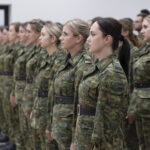 Wręczenie aktów mianowania funkcjonariuszy na stopień kaprala SG 5 - Polskie Radio Rzeszów Wręczenie aktów mianowania funkcjonariuszy na stopień kaprala SG - Polskie Radio Rzeszów