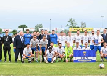 Piłka nożna. Siarka Tarnobrzeg z&nbsp;Pucharem Polski na&nbsp;szczeblu Okręgu Podkarpackiego