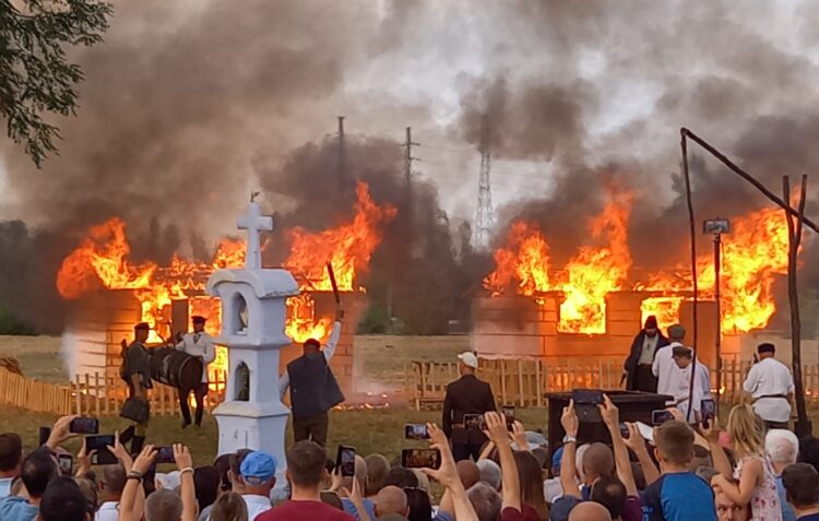 Reportaż Iwony Piętak pt. „Pamiętać o Wołyniu”