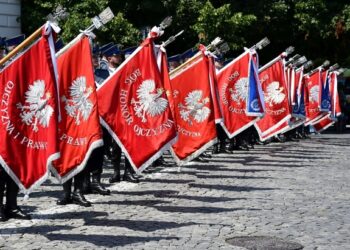 W&nbsp;środę na&nbsp;rzeszowskim Rynku świętują policjanci