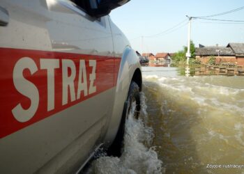 Nad&nbsp;Podkarpacie nadciągają kolejne, groźne burze