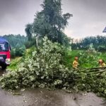 W regionie brak prądu, uszkodzone dachy. Zalane ulice w Rzeszowie (film, aktualizacja) - Polskie Radio Rzeszów