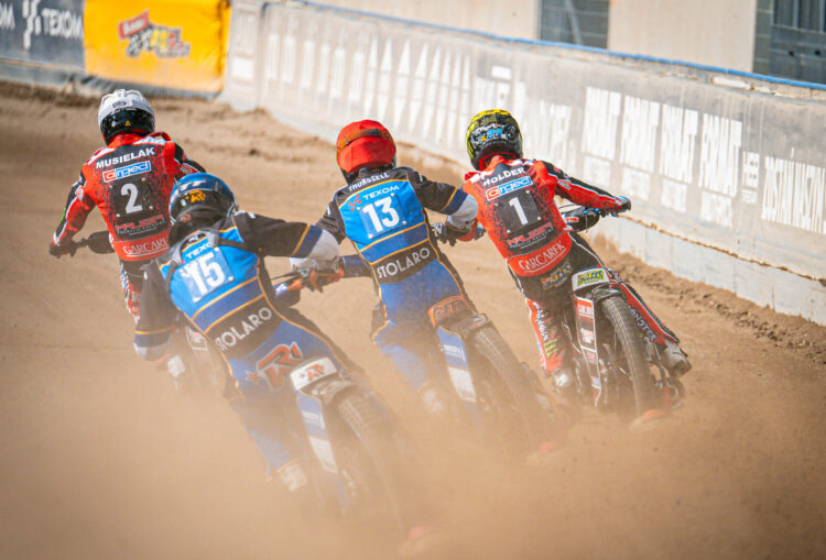 Żużel. Porażka Texom Stali, wygrana Cellfast Wilków 