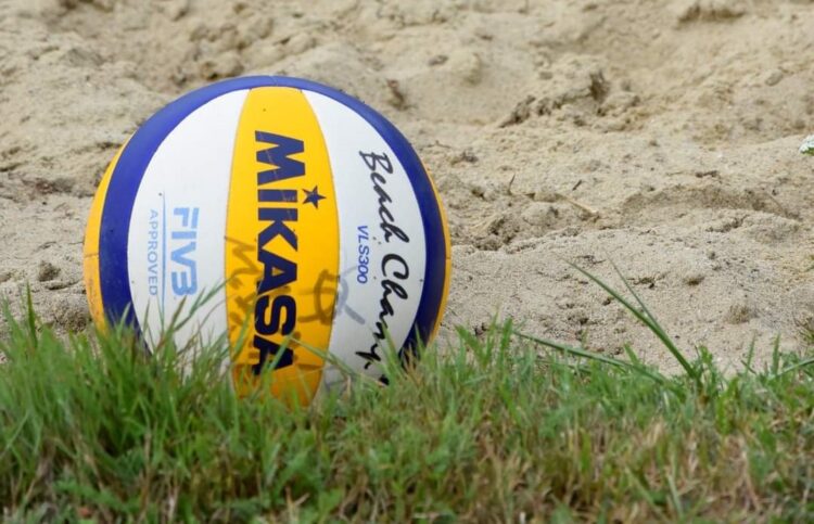 Turniej siatkówki plażowej. Zapisy w Sędziszowie Młp.