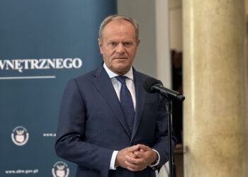 Premier w&nbsp;Rzeszowie: Przywracamy 10 delegatur ABW