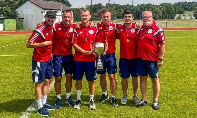 Piłka nożna. Podkarpaccy piłkarze wicemistrzami Polski