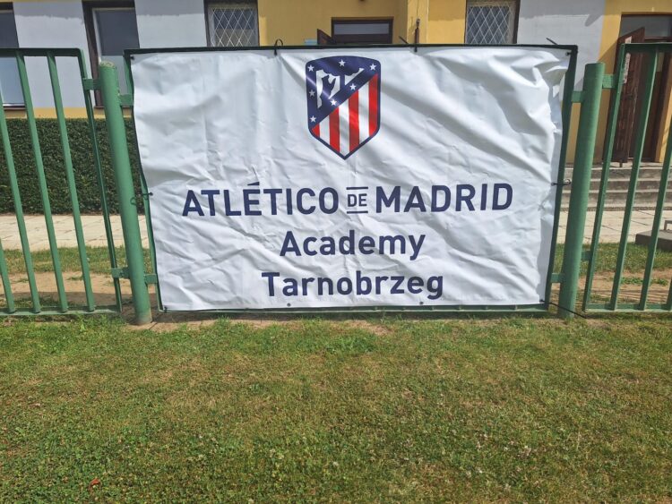 Piłka nożna. Obóz Atleico Madryt w Tarnobrzegu