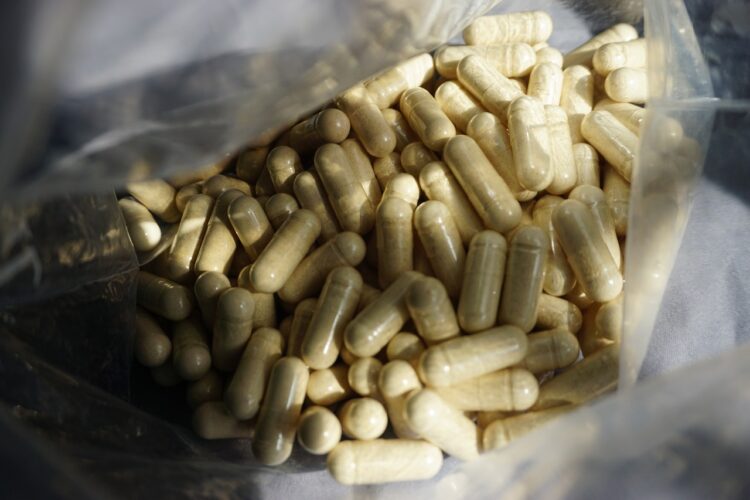 Warszawa/Nigeryjczyk przemycał w żołądku narkotyki warte 1,2 mln zł