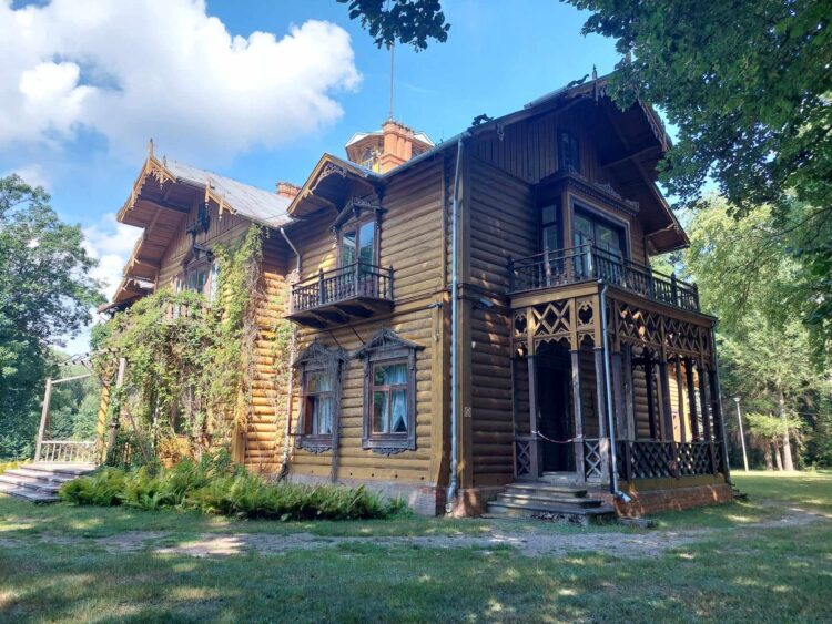 Laserowy skaner pomoże przy remoncie Pałacyku w Julinie (zdjęcia)