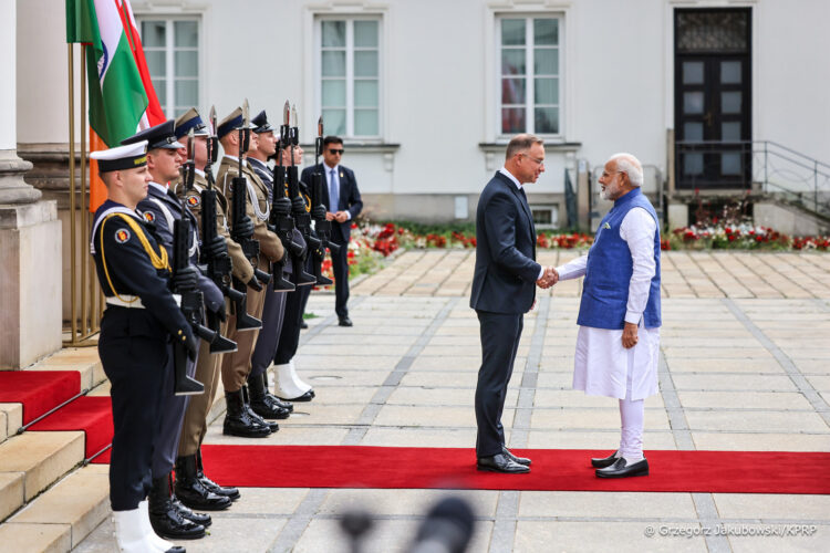 Ekspert: Polska, Ukraina i Indie piszą nowy rozdział historii 1 - Polskie Radio Rzeszów Ekspert: Polska, Ukraina i Indie piszą nowy rozdział historii