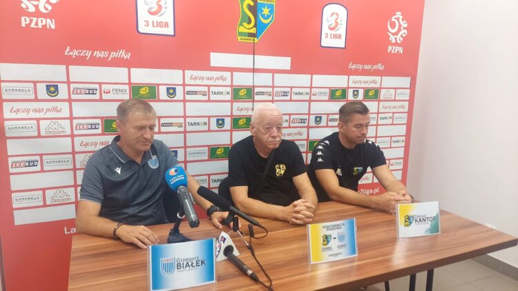 Piłka nożna. Pewna wygrana Siarki Tarnobrzeg przed własną widownią