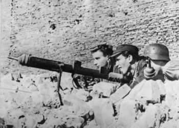 80 lat temu w&nbsp;Warszawie wybuchło powstanie, największy zryw w&nbsp;okupowanej przez&nbsp;Niemców Europie