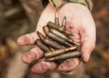 Zełenski: ukraińska armia umacnia swoje pozycje na zajętych terenach obwodu kurskiego